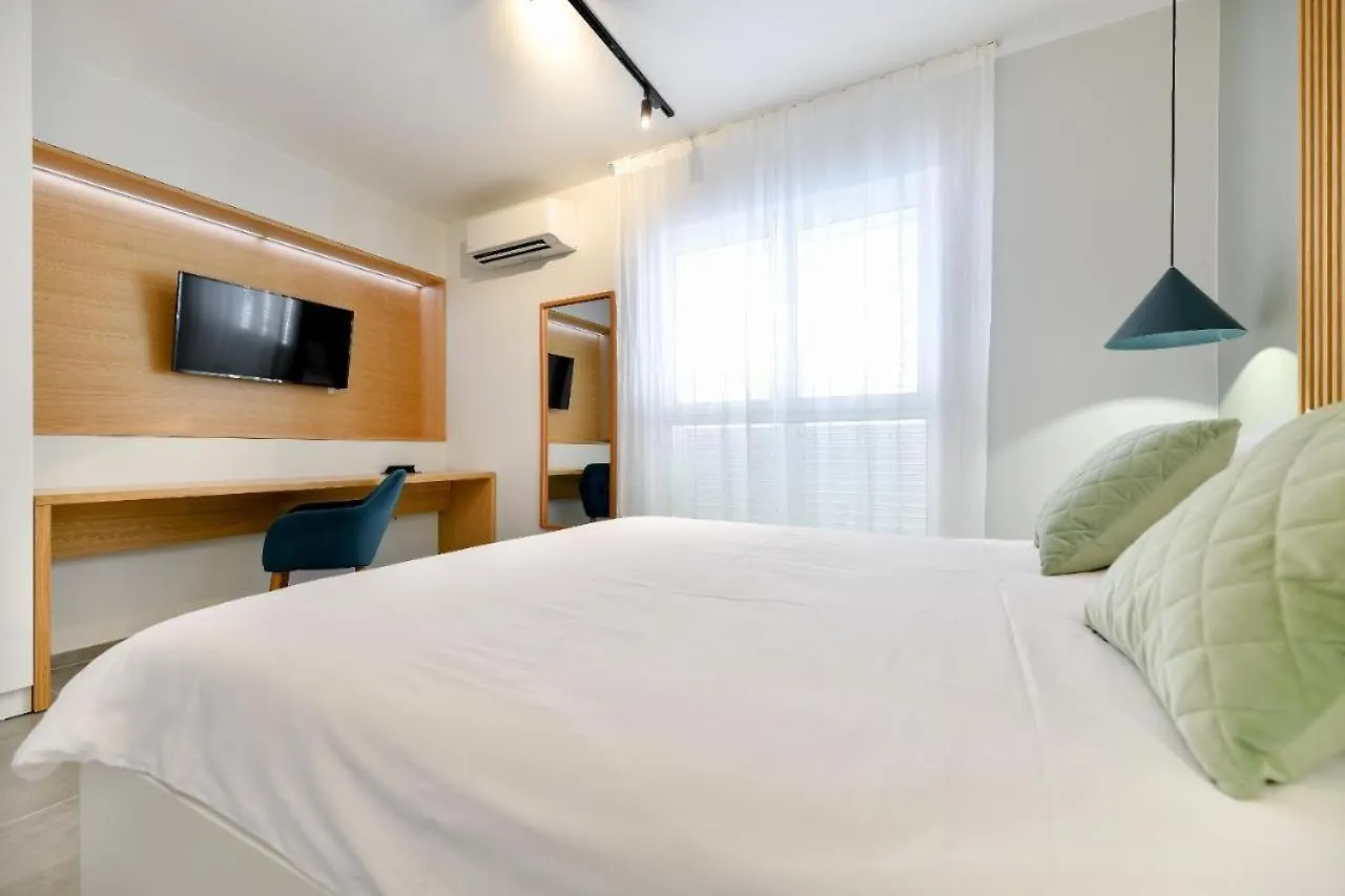 Maris Accommodation By Belmont Realty Zadar 0*,